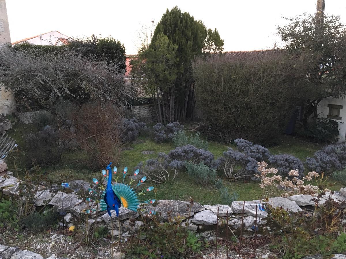 Les FossesCampagn'Art住宿加早餐旅馆 外观 照片